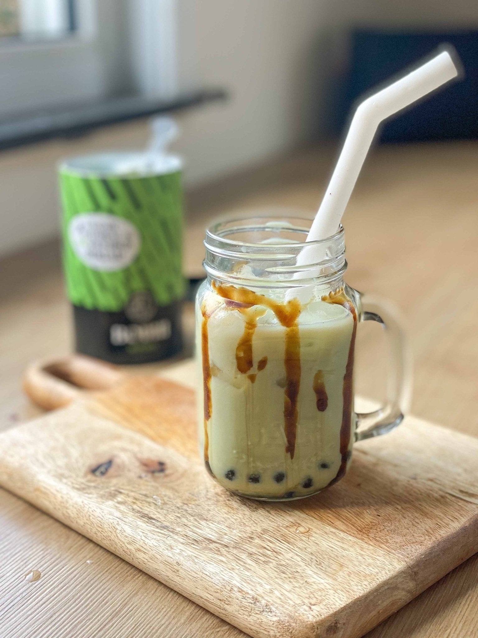 Iced Matcha Boba met Karamel - Bodhi Drinks